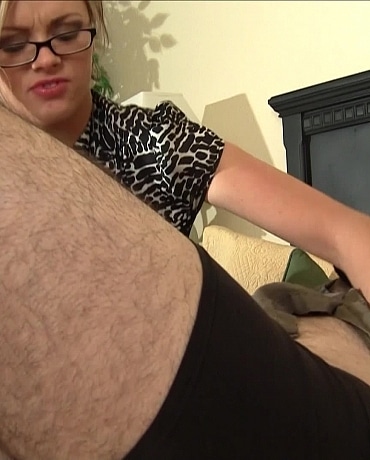 bns_0049_lhf_femdom_footjobs_scene_3_0011