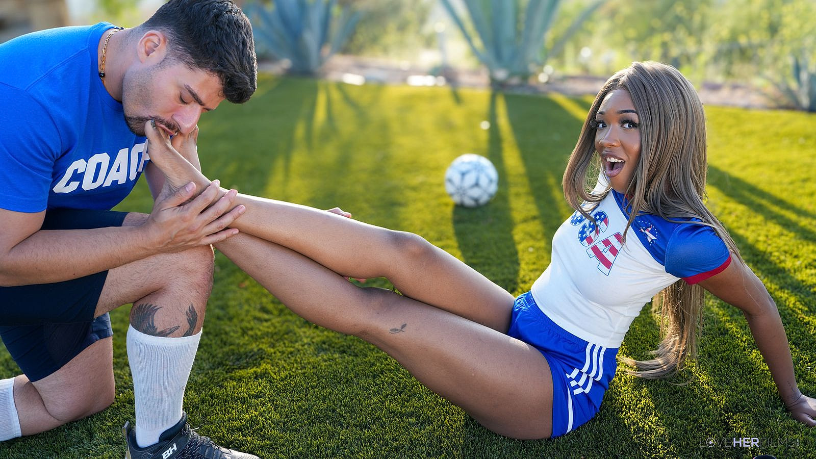 LoveHerFeet-Lana Gee, Dave Candle-LHF1738